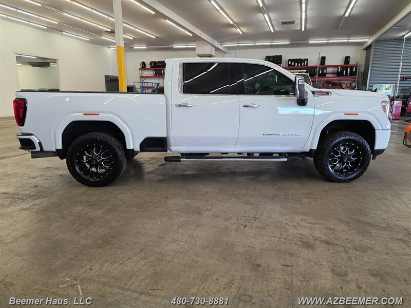 Used 2022 GMC Sierra 2500 Denali w/ Denali Ultimate Package AWD/4WD image 11