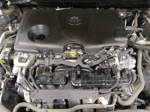 Used 2023 Toyota Camry SE FWD image 30