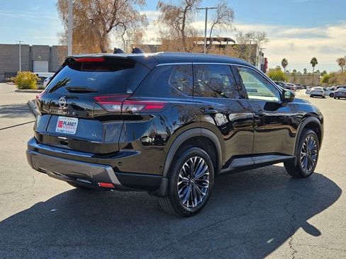 Certified 2025 Nissan Rogue SL w/ Tech Package image 7