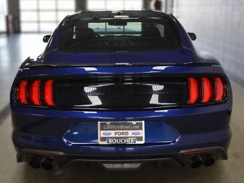 Certified 2019 Ford Mustang GT w/ Black Accent Package image 4