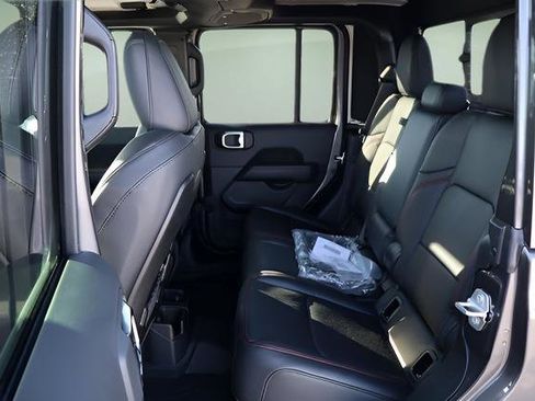 New 2026 Jeep Gladiator Rubicon image 23