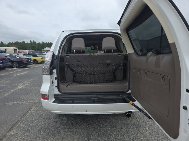 Used 2019 Lexus GX 460 Premium AWD/4WD image 14