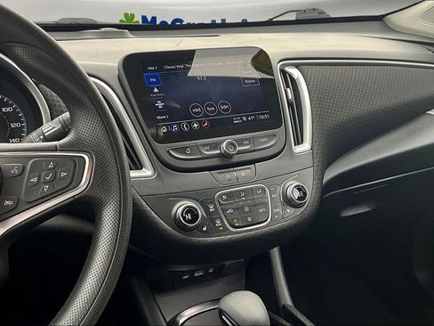 Used 2024 Chevrolet Malibu LT image 9