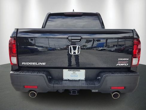 Certified 2023 Honda Ridgeline Sport image 6