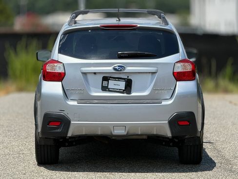 Used 2016 Subaru Crosstrek 2.0i Premium AWD/4WD image 4