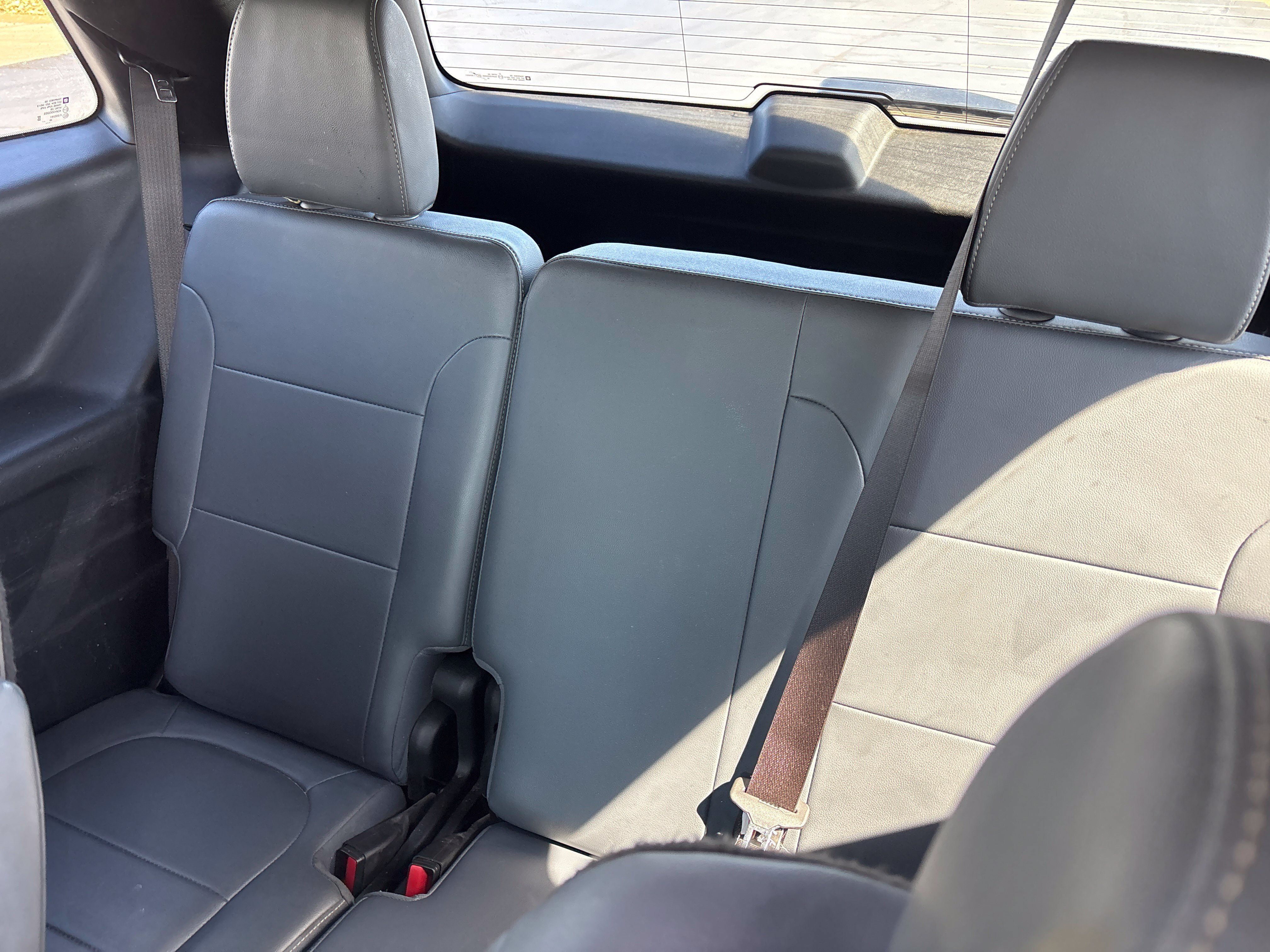 Used 2021 Chevrolet Traverse LT w/ LT Premium Package FWD image 12