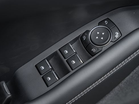 New 2025 Ford Mustang Mach-E Premium image 37