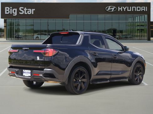 Used 2023 Hyundai Santa Cruz Night AWD/4WD image 4