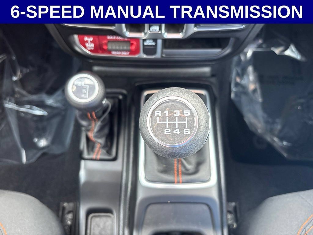 Used 2023 Jeep Gladiator Mojave w/ Cold Weather Group AWD/4WD image 14