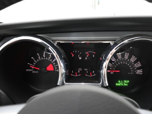 Used 2007 Ford Mustang GT Premium RWD image 10