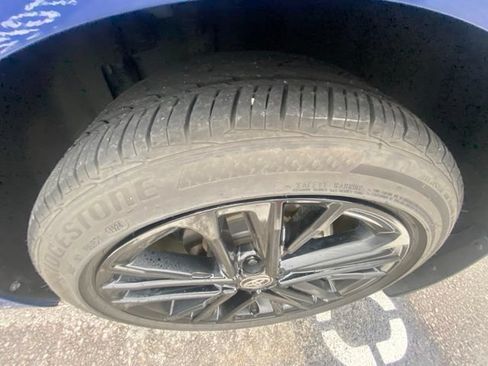Used 2025 Toyota Camry SE FWD image 14