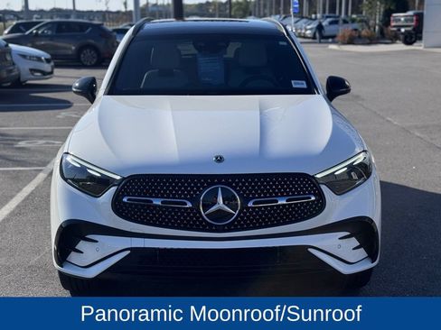 Used 2024 Mercedes-Benz GLC 300 GLC 300 image 2