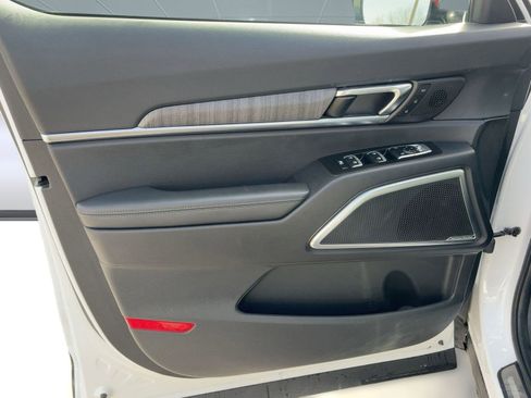 Used 2024 Kia Telluride SX Prestige image 22