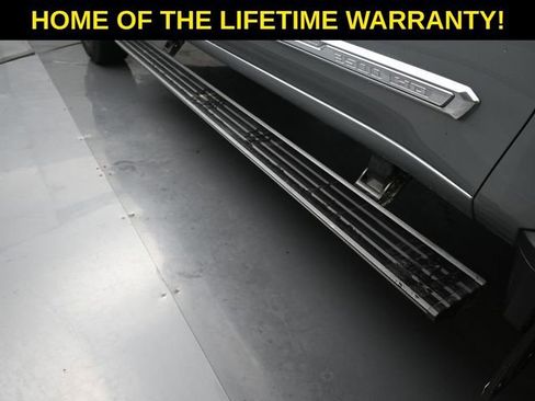 Used 2024 Chevrolet Silverado 3500 High Country w/ Technology Package image 57