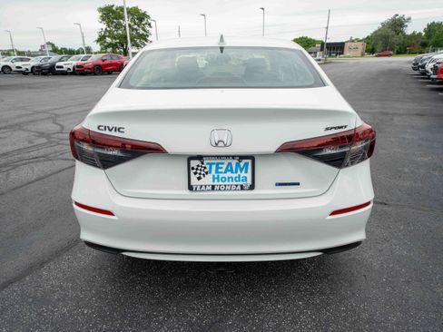 Used 2026 Honda Civic Sport image 5