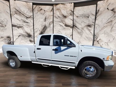 Used 2005 Dodge Ram 3500 Truck SLT w/ Quad Cab Big Horn Value Group image 4