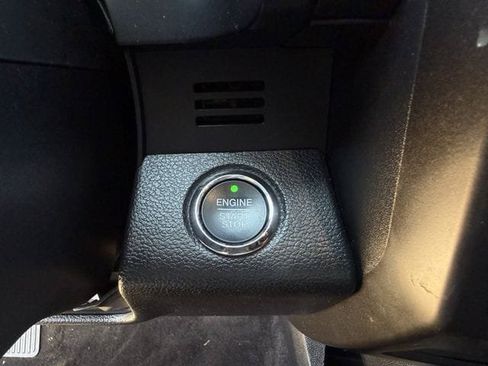 Used 2018 Ford Expedition Limited w/ Equipment Group 302A RWD image 21