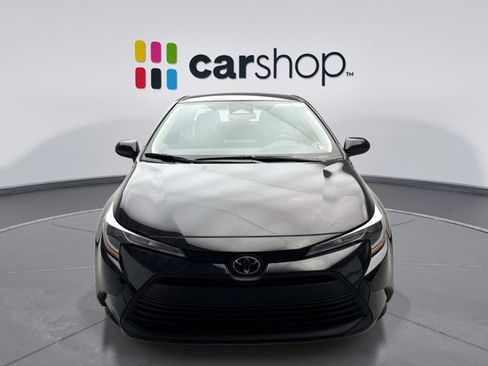 Used 2024 Toyota Corolla LE image 8