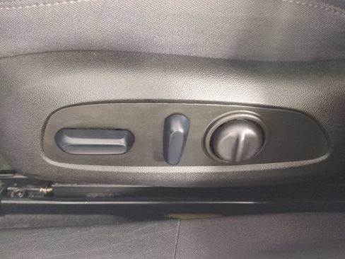 Used 2024 Chevrolet Malibu LT FWD image 20