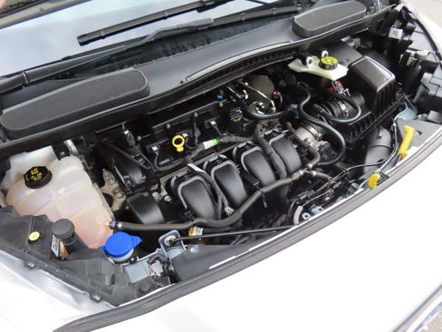 Used 2020 Ford Transit Connect XLT FWD image 29