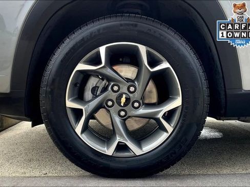 Used 2024 Chevrolet Trax LT w/ Driver Confidence Package image 9