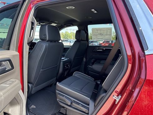 New 2026 Chevrolet Tahoe Premier image 24
