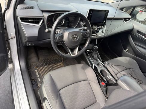 Used 2020 Toyota Corolla SE FWD image 1
