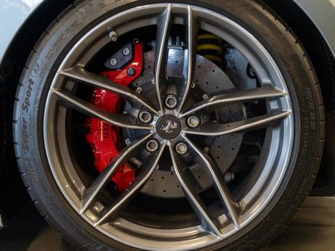 Used 2017 Ferrari 488 Spider image 34