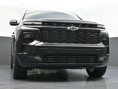 Used 2024 Chevrolet Traverse RS w/ LPO, Floor Liner Package image 46