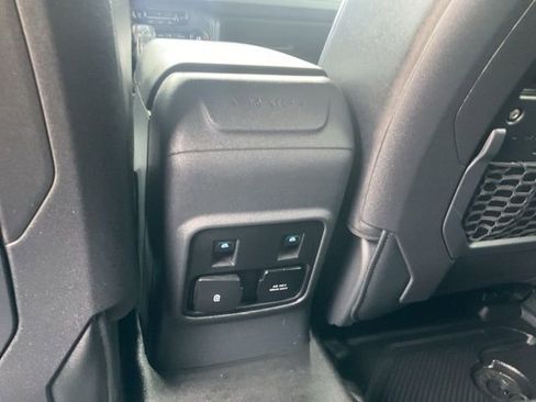 Used 2024 Ford Bronco Big Bend image 25