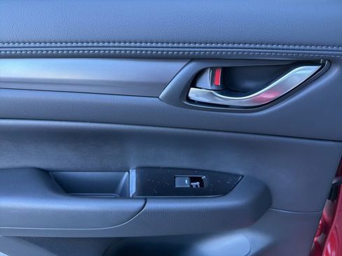 New 2025 MAZDA CX-5 AWD 2.5 S w/ Preferred Package image 23