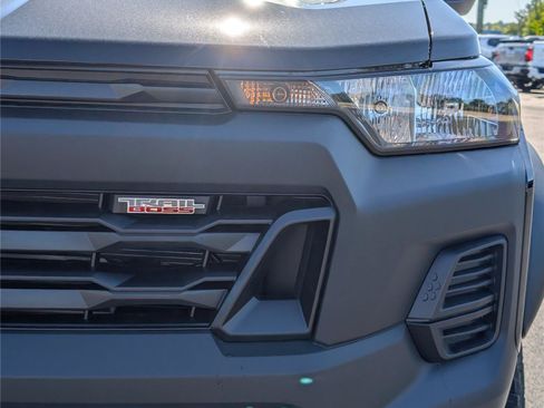 New 2026 Chevrolet Colorado Trail Boss AWD/4WD image 10