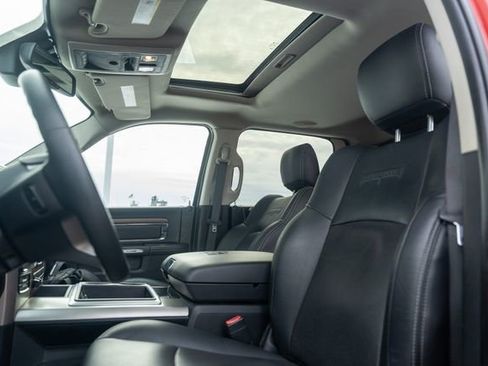 Used 2015 RAM 1500 Laramie w/ Convenience Group image 14