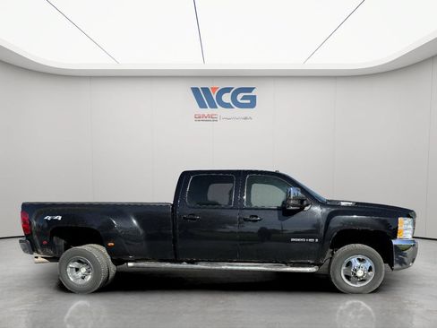 Used 2008 Chevrolet Silverado 3500 LTZ AWD/4WD image 3