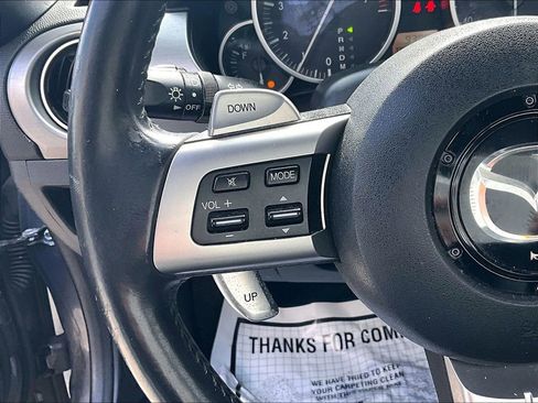 Used 2008 MAZDA MX-5 Miata Grand Touring w/ Interior Trim Pkg image 15