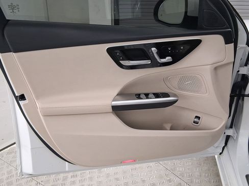 Used 2022 Mercedes-Benz C 300 4MATIC Sedan image 22