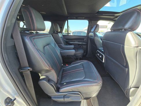 Used 2022 Ford Expedition Max Limited AWD/4WD image 15