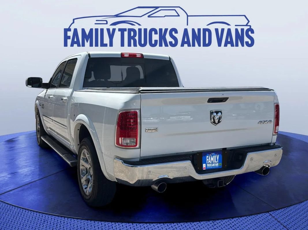 Used 2016 RAM 1500 Laramie w/ Convenience Group AWD/4WD image 3