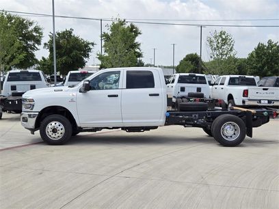New 2025 RAM 3500 Tradesman w/ Chrome Appearance Group