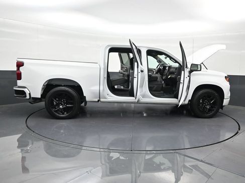 Used 2023 Chevrolet Silverado 1500 Custom RWD image 33