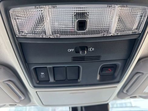 Used 2023 Toyota 4Runner SR5 image 17