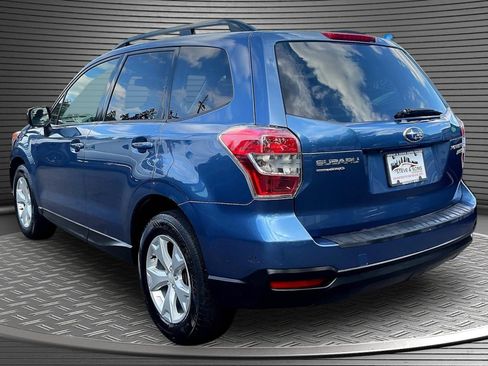 Used 2015 Subaru Forester 2.5i Premium w/ All-Weather Package AWD/4WD image 4