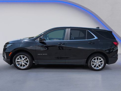 Used 2023 Chevrolet Equinox LT w/ Driver Convenience Package FWD image 5