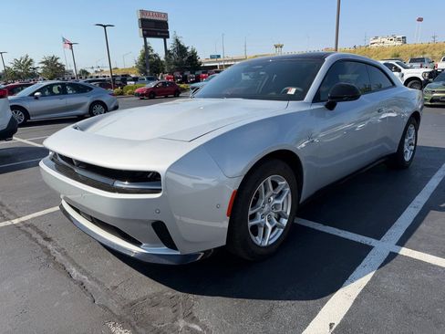 Used 2025 Dodge Charger Daytona R/T w/ Quick Order Package 25M R/T AWD/4WD image 3