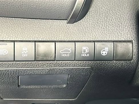 Used 2024 Toyota Camry SE FWD image 20