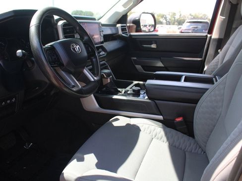Used 2022 Toyota Tundra SR5 image 12