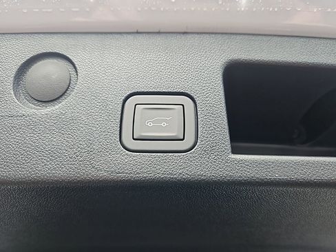 New 2026 Chevrolet Equinox RS w/ Convenience Package III image 22