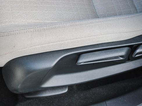 Used 2025 Honda HR-V LX image 22