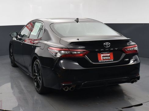 Used 2024 Toyota Camry XSE FWD image 3