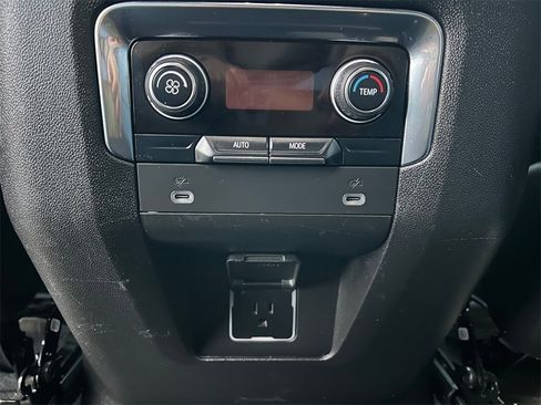 Used 2023 Chevrolet Tahoe LT image 14